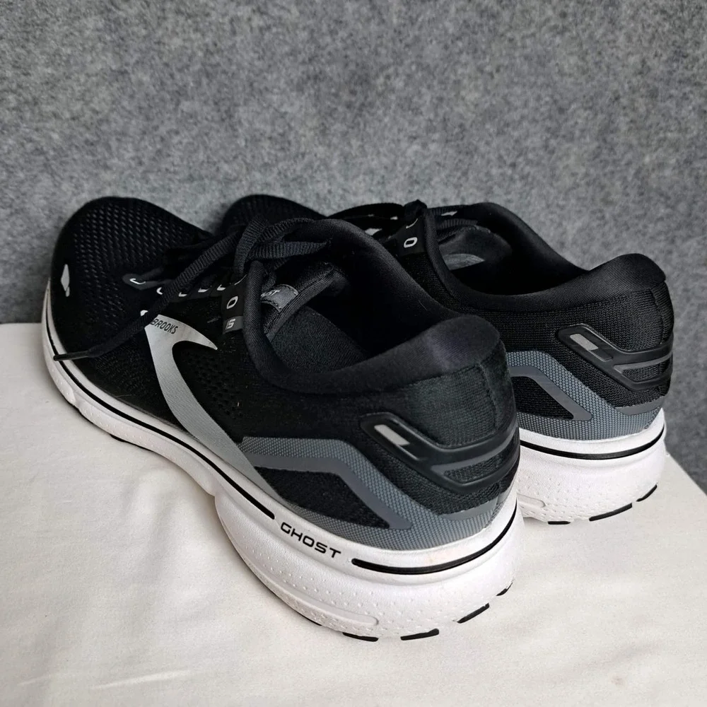 Brooks Ghost 15 1103931D012 Black/White Running Shoes Sneakers Men's Size 13 D